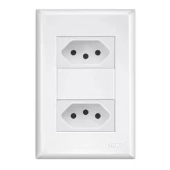 TOMADA DUPLA 10A C/PL 2X4 BR FAME